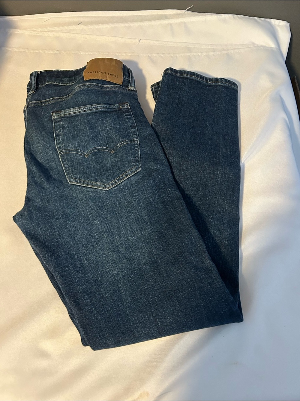 American Eagle Outfitters Men's Straight Dark Blue Denim Jeans